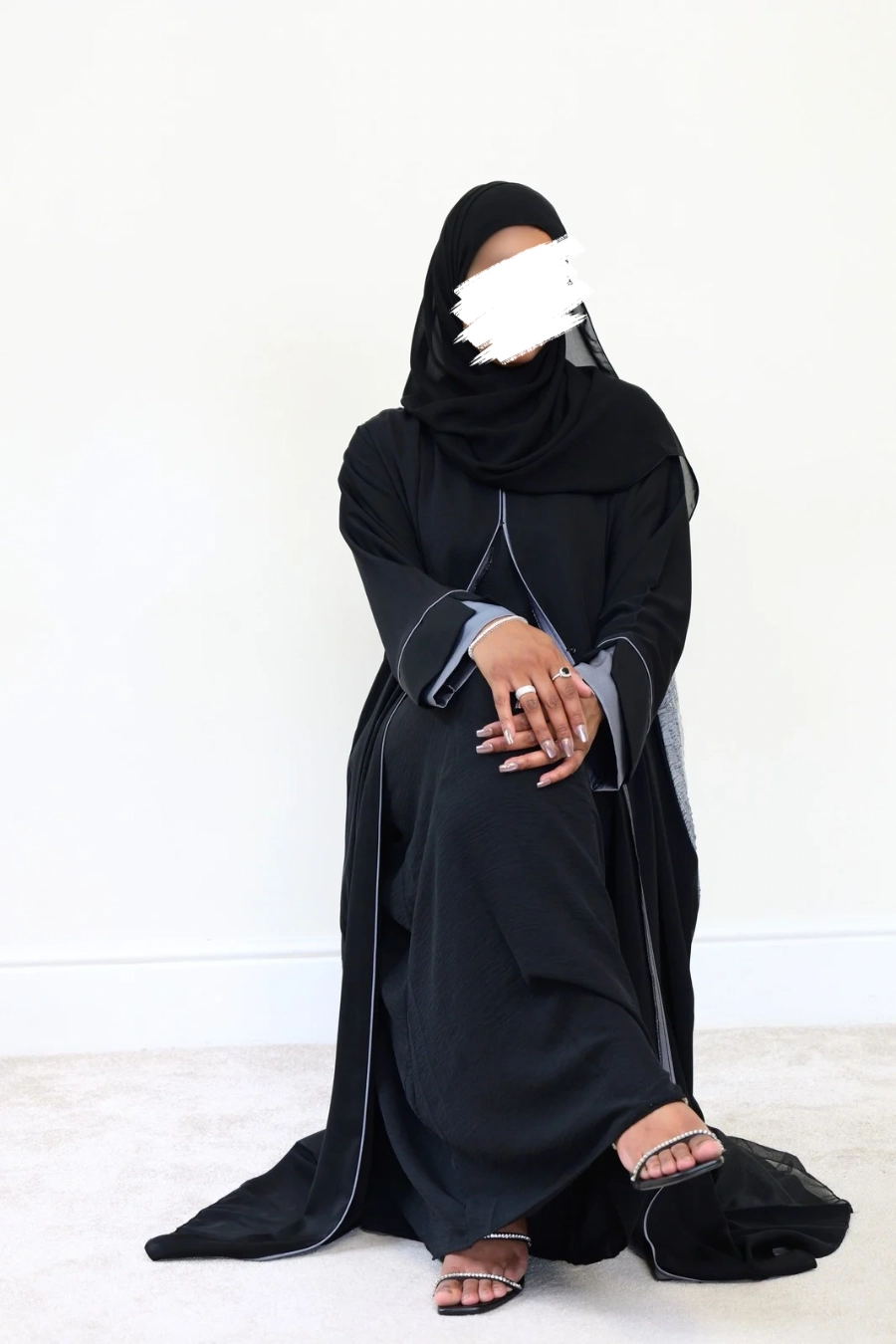 Reesha Hubb Abaya